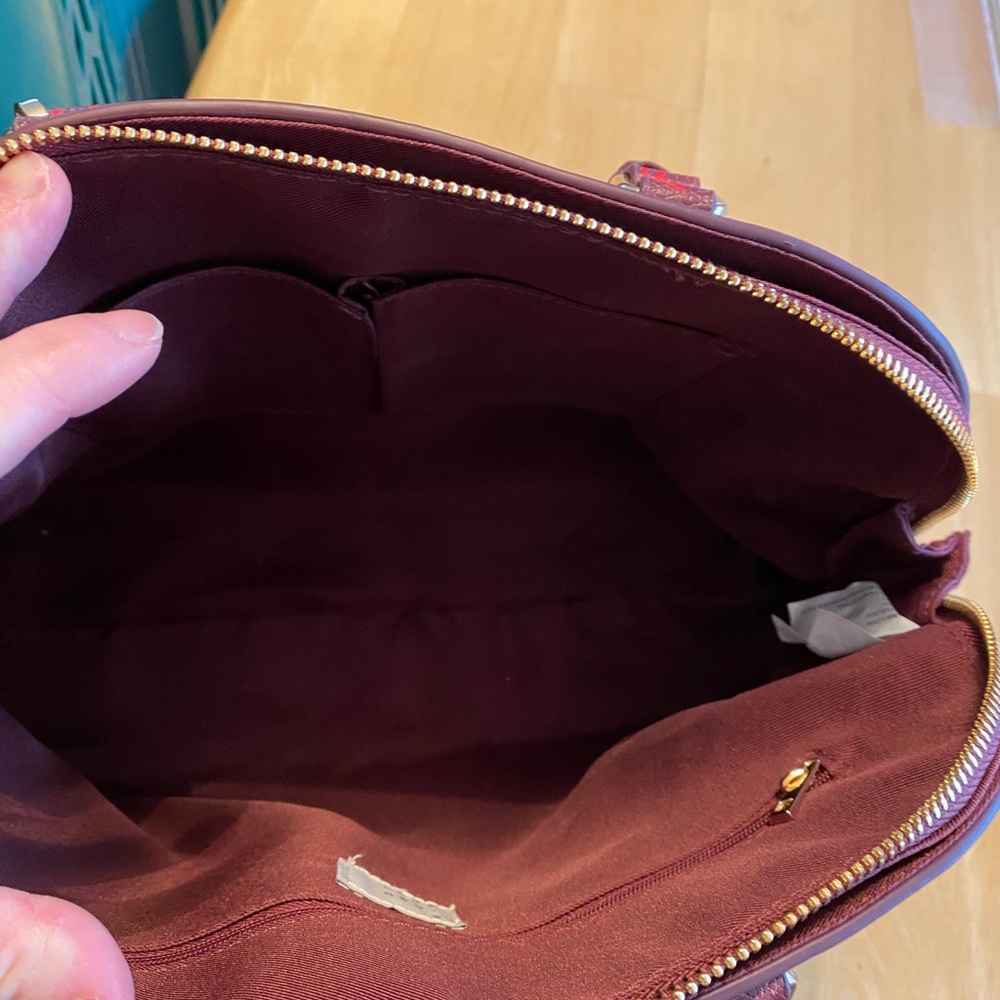 Purse - Picture 4 of 4